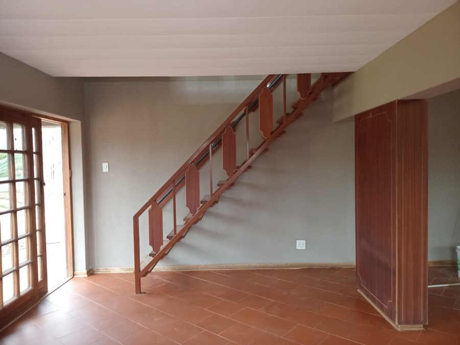 4 Bedroom Property for Sale in Bloemhof North West